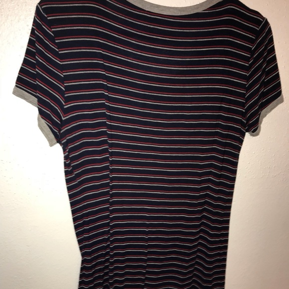 t-shirt - Picture 2 of 2